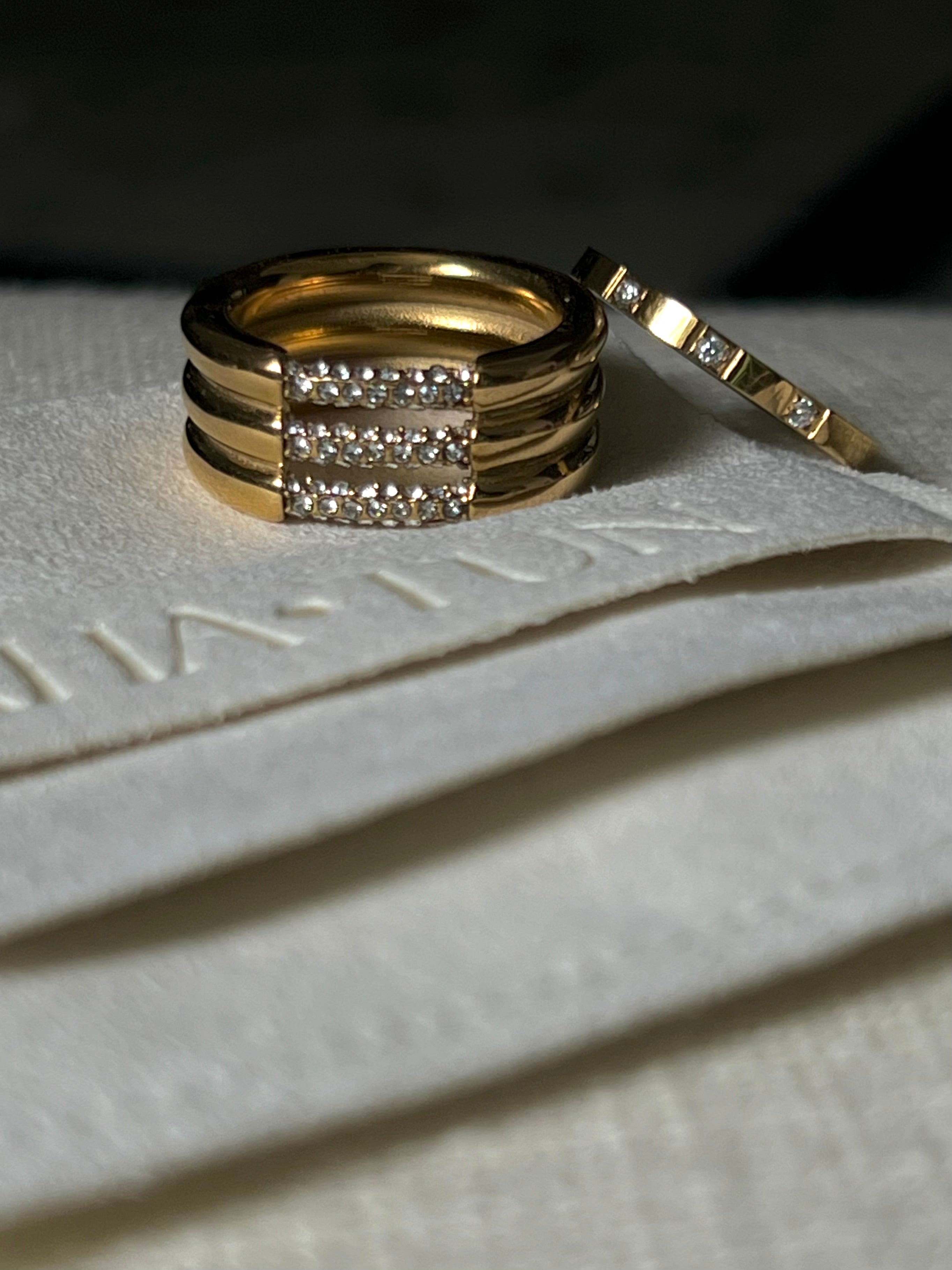 Pavé Damas Ring