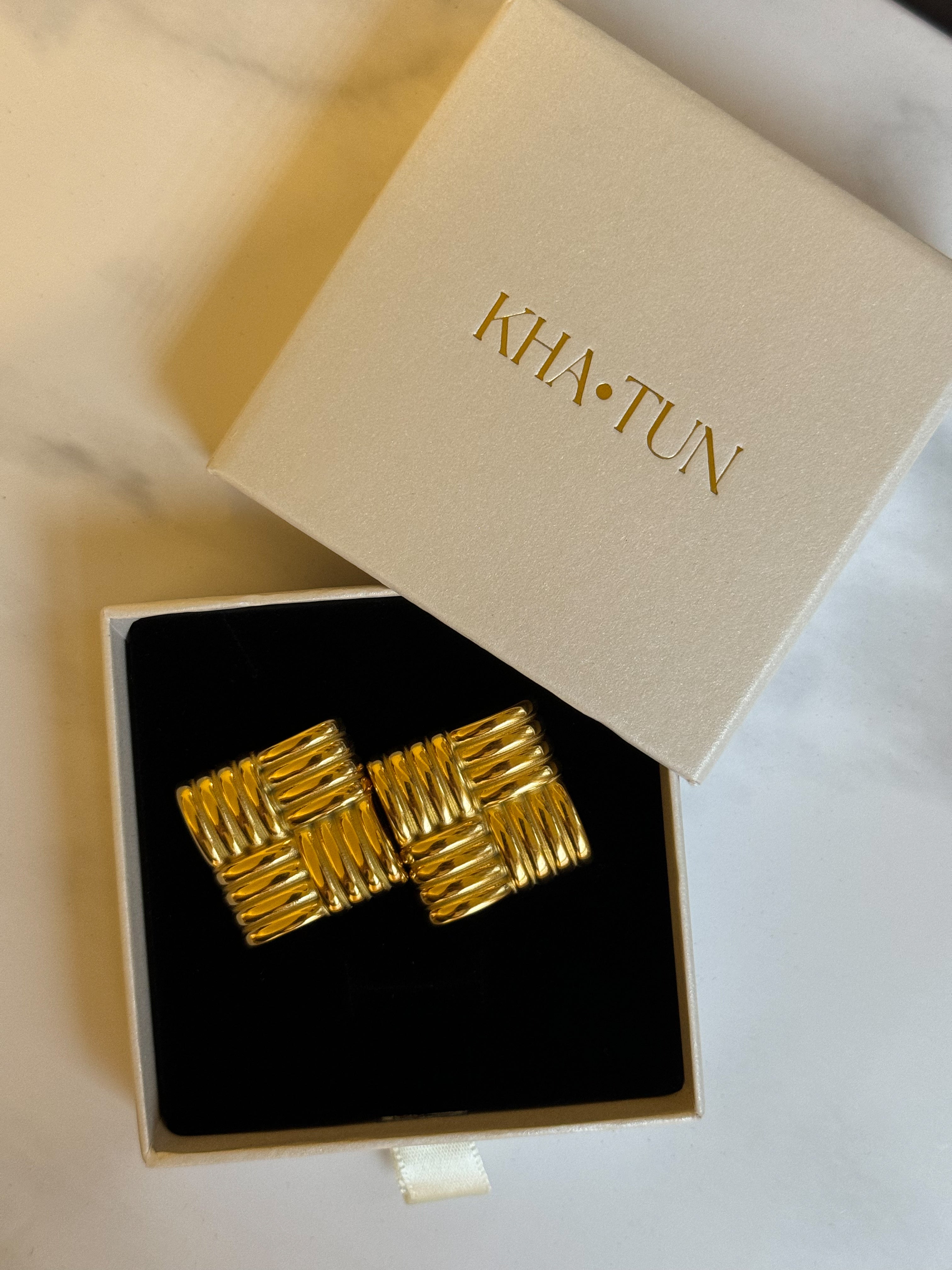 Arwa Earrings